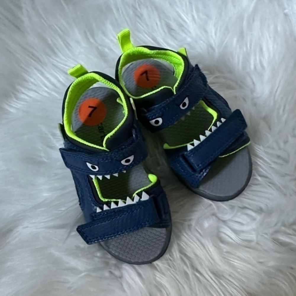 Carter’s baby sandals